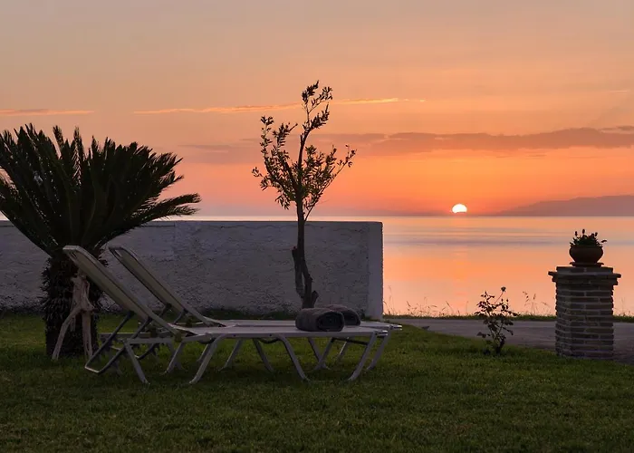 Vrachos Holiday Home